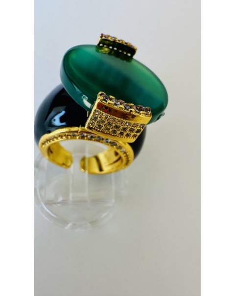 Μεγάλο δαχτυλίδι με Νεφρίτη, σμάλτο και ζιργκόν