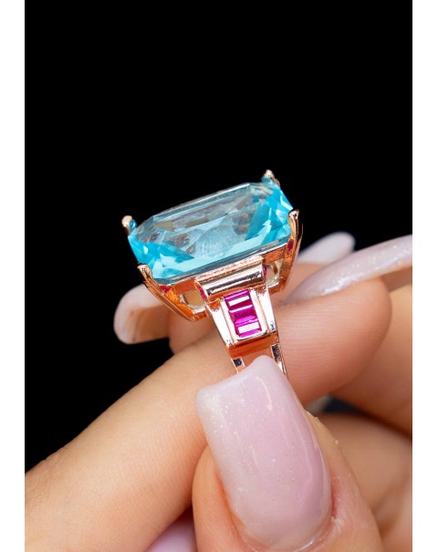 Δαχτυλίδι μονόπετρο με κρύσταλλο ορθογώνιο