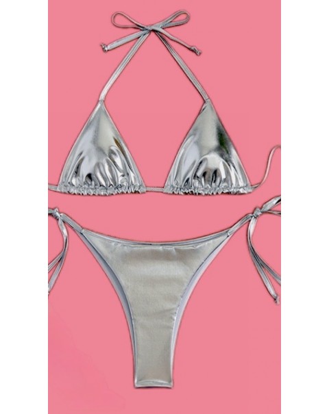 Μπικίνι με μεταλλική όψη