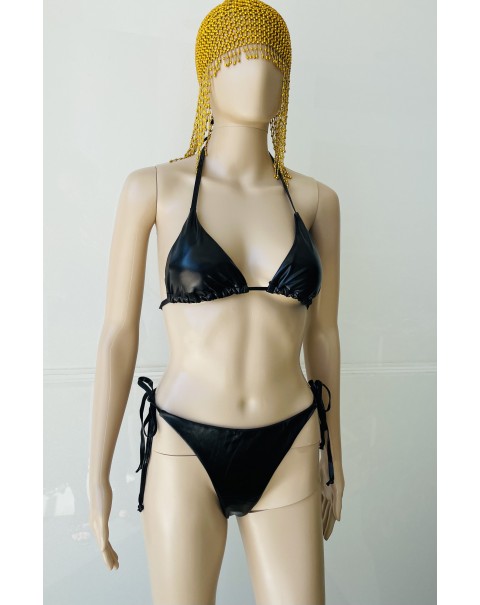 Μπικίνι με μεταλλική όψη
