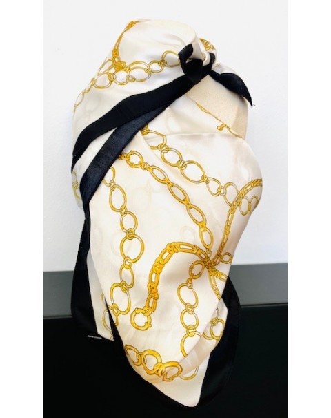 Μαντήλι με σχέδιο 