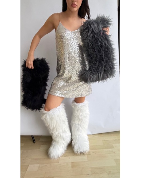 Μπότες από συνθετική γούνα 