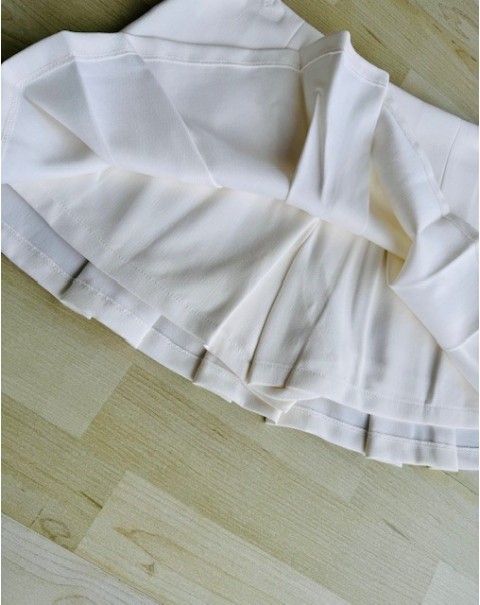 Μίνι παντελονόφουστα με πιέτες 