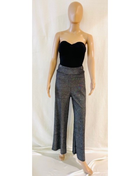 Παντελόνι καμπάνα με μεταλλικό νήμα στην πλέξη του