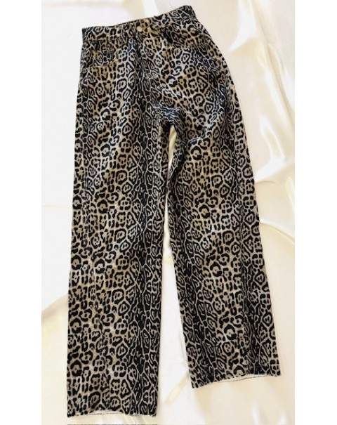 Παντελόνι τζιν πεντάτσεπο με λεοπάρ τύπωμα