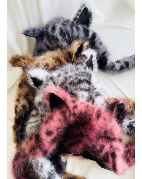 Καπέλο τίγρης γούνινο με αυτάκια και κρεμαστές ουρές