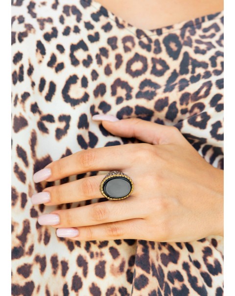 Δαχτυλίδι ανάγλυφο οβάλ μαύρο