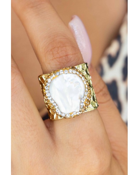 Δαχτυλίδι σφυρήλατο με μαργαριτάρι