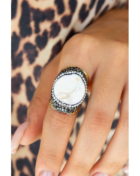 Δαχτυλίδι σφυρήλατο με μαργαριτάρι