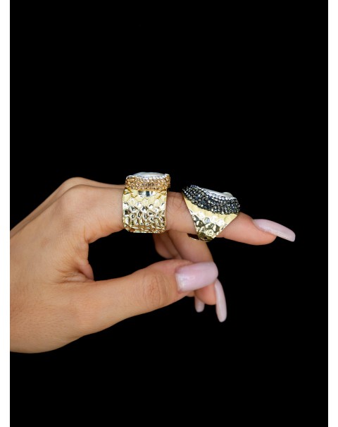 Δαχτυλίδι σφυρήλατο με μαργαριτάρι