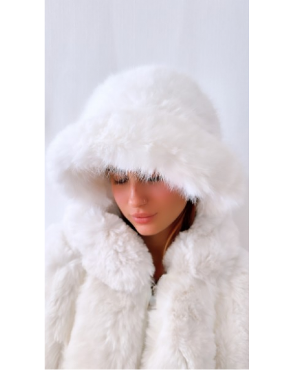Καπέλο από συνθετική γούνα 