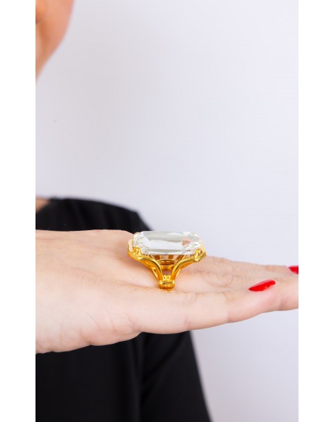 Δαχτυλίδι μονόπετρο με ορθογώνιο κρύσταλλο