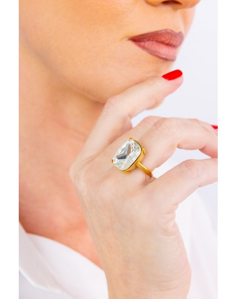 Δαχτυλίδι μονόπετρο με ορθογώνιο κρύσταλλο