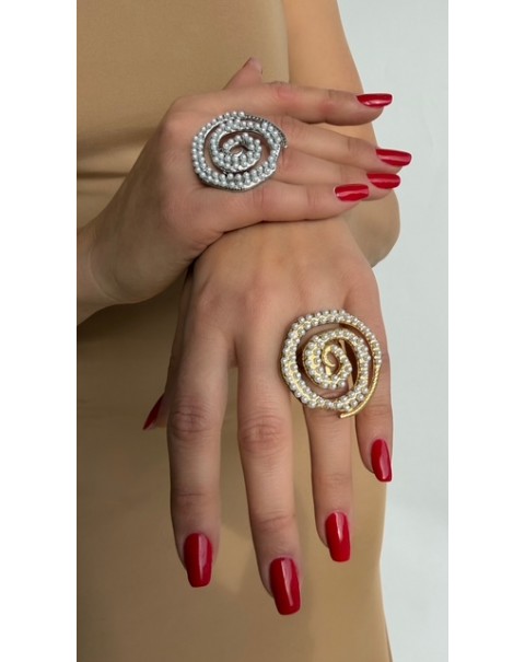 Σπειροειδές δαχτυλίδι με πέρλες