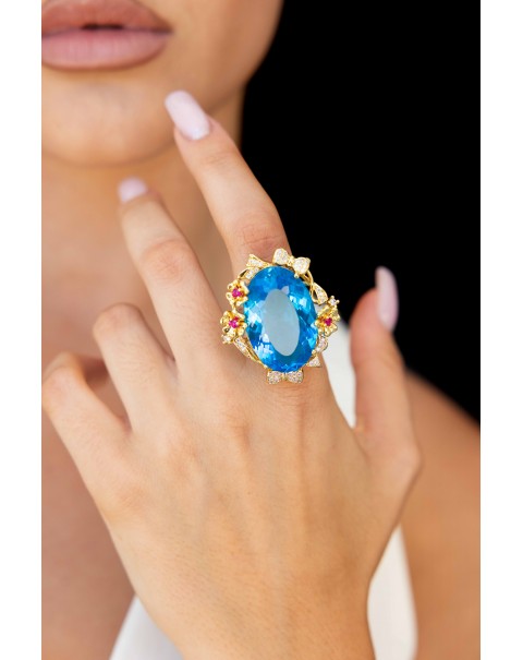 Οβάλ εντυπωσιακό μονόπετρο με ιδιαίτερο δέσιμο