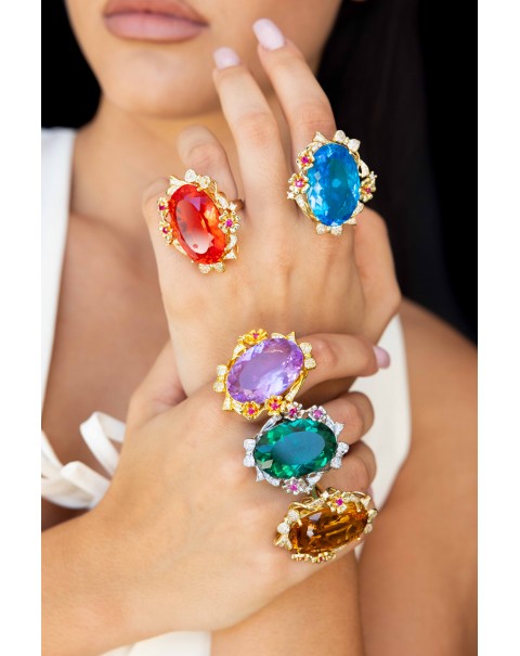 Οβάλ εντυπωσιακό μονόπετρο με ιδιαίτερο δέσιμο