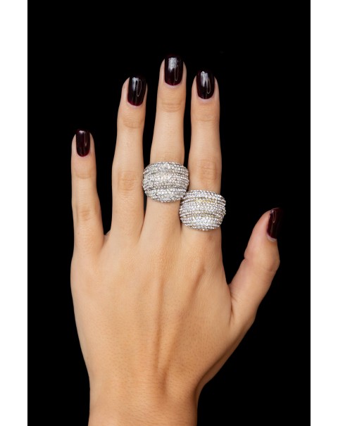 Δαχτυλίδι bull με στρας