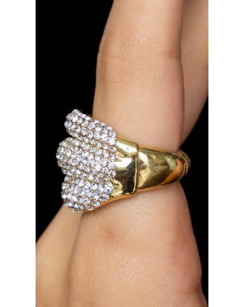 Δαχτυλίδι bull με στρας