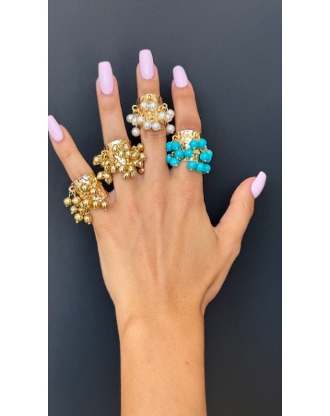 Δαχτυλίδι με κρεμαστά στοιχεία