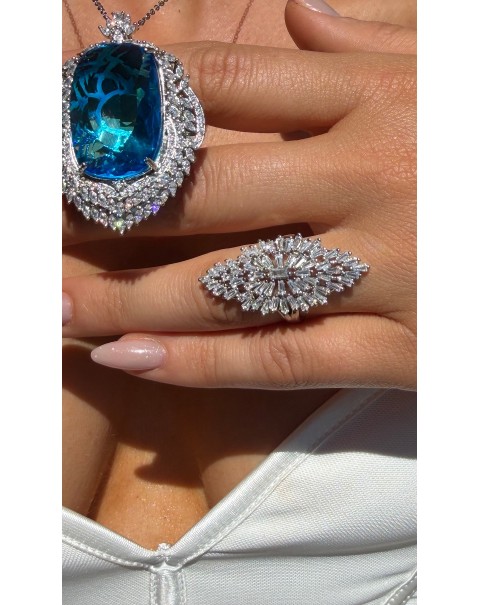 Δαχτυλίδι με δετά ζιργκόν