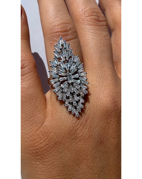 Δαχτυλίδι με δετά ζιργκόν