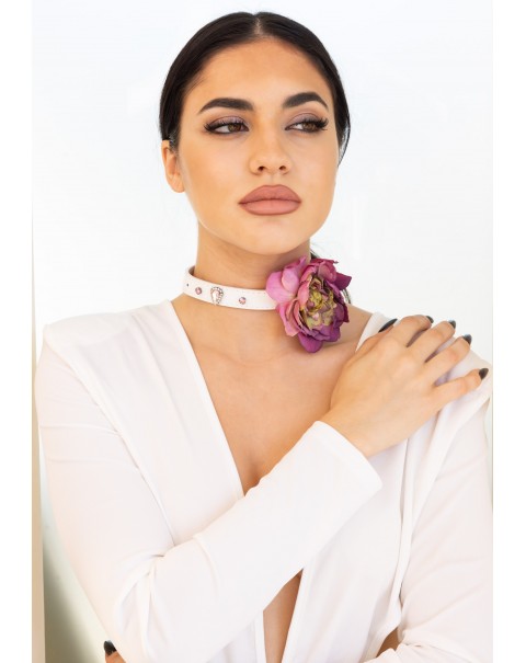 Κολιέ τσόκερ με λουλούδι 