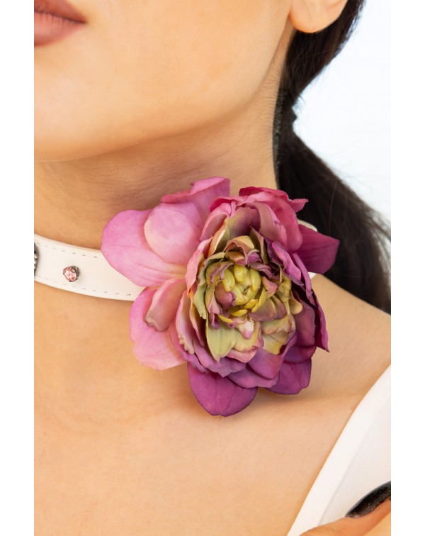 Κολιέ τσόκερ με λουλούδι 