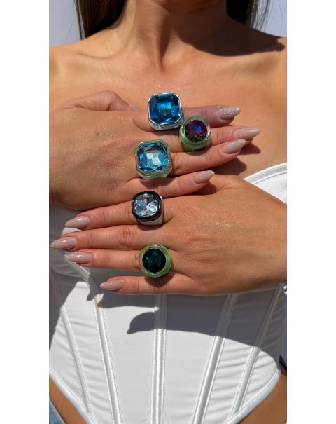 Ακρυλικά δαχτυλίδια με κρύσταλλο