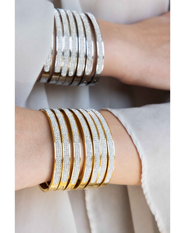 Cuff bracelet with zircons