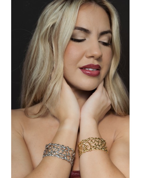 Βραχιόλι χειροπέδα με σκαλιστά κλαδιά