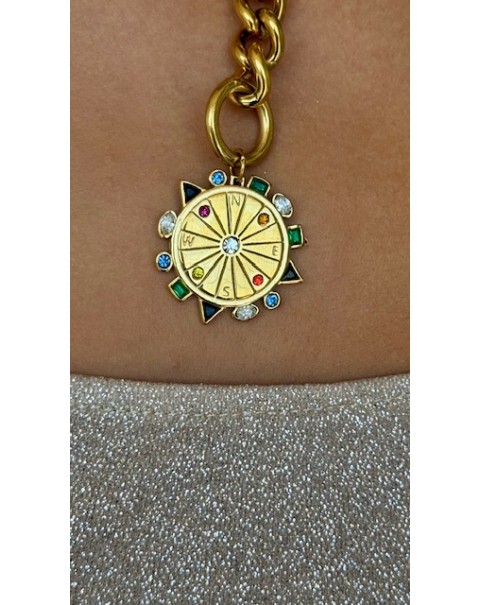 Κολιέ με μενταγιόν  σε σχήμα πυξίδας