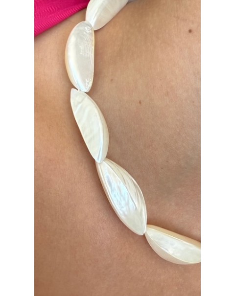 Κολιέ με φίλντισι στοιχεία