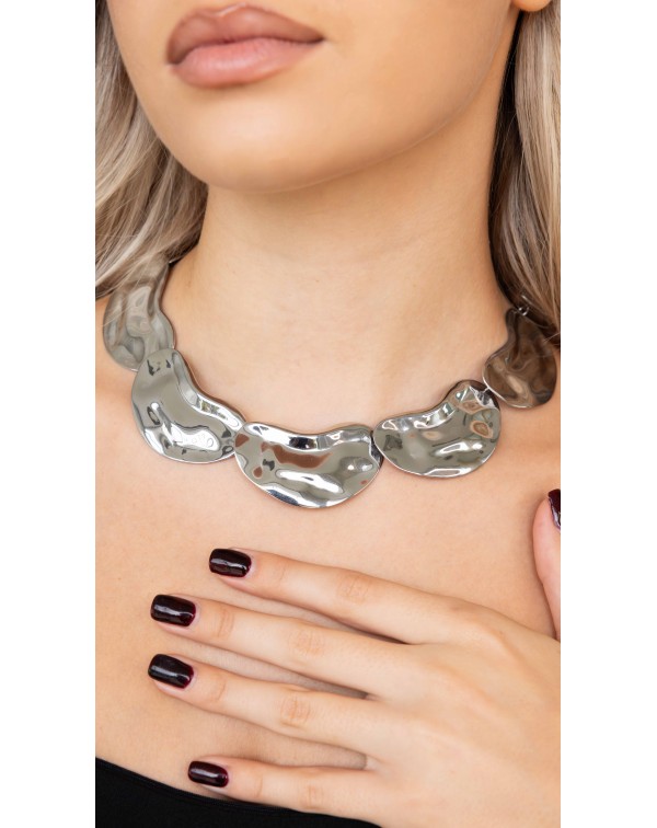 Κολιέ με ακανόνιστα μεταλλ�...