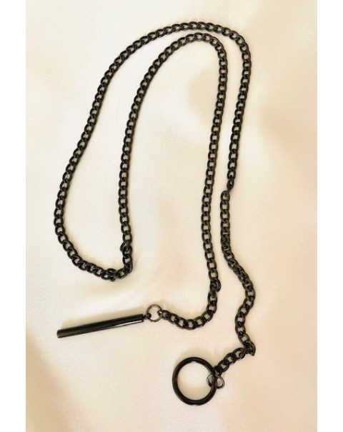 Μακρύ κολιέ αλυσίδα με στοιχεία στο τελείωμα