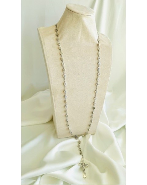 Μακρύ κολιέ ροζάριο με σταυρό