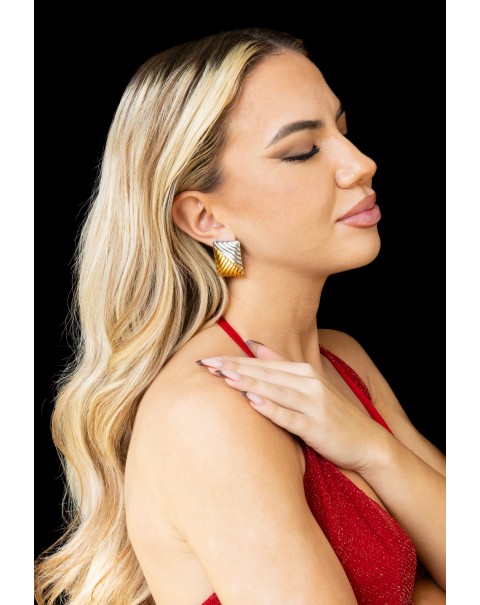 Σκουλαρίκια γεωμετρικά με ανάγλυφες ρίγες