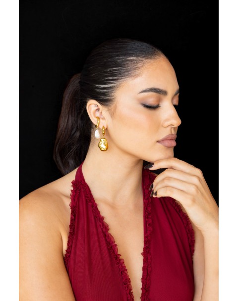 Σκουλαρίκια κρίκος με κρεμαστό ανομοιόμορφο στοιχείο