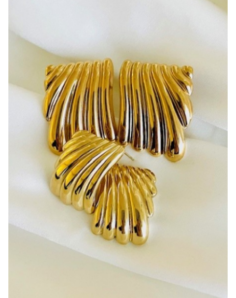 Σκουλαρίκια καρφωτά ανάγλυφα 