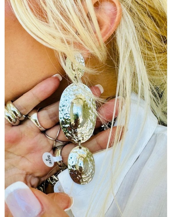 Οβάλ σφυρήλατα σκουλαρίκια